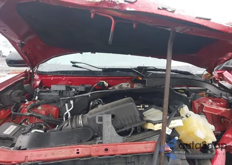 2023 Ford Explorer Xlt z USA, uszkodzony, nr VIN 1FMSK7DH0PGB49713